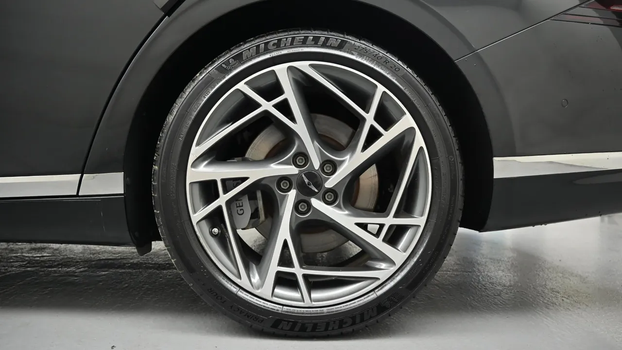 Genesis G90 — miniaturë 5
