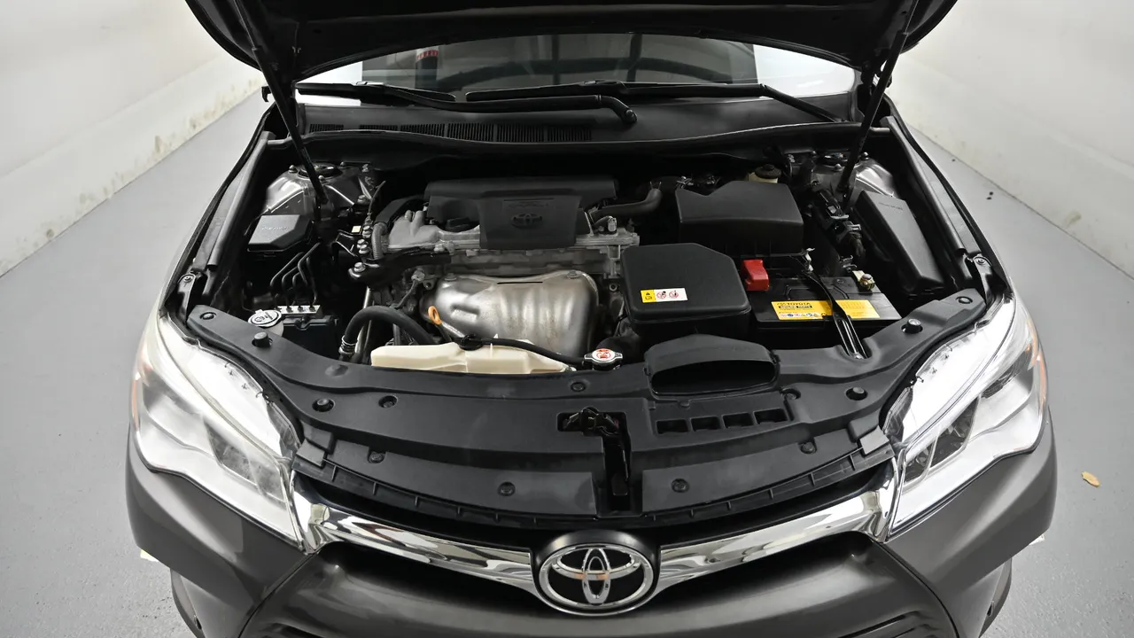 Toyota Camry — miniaturë 28