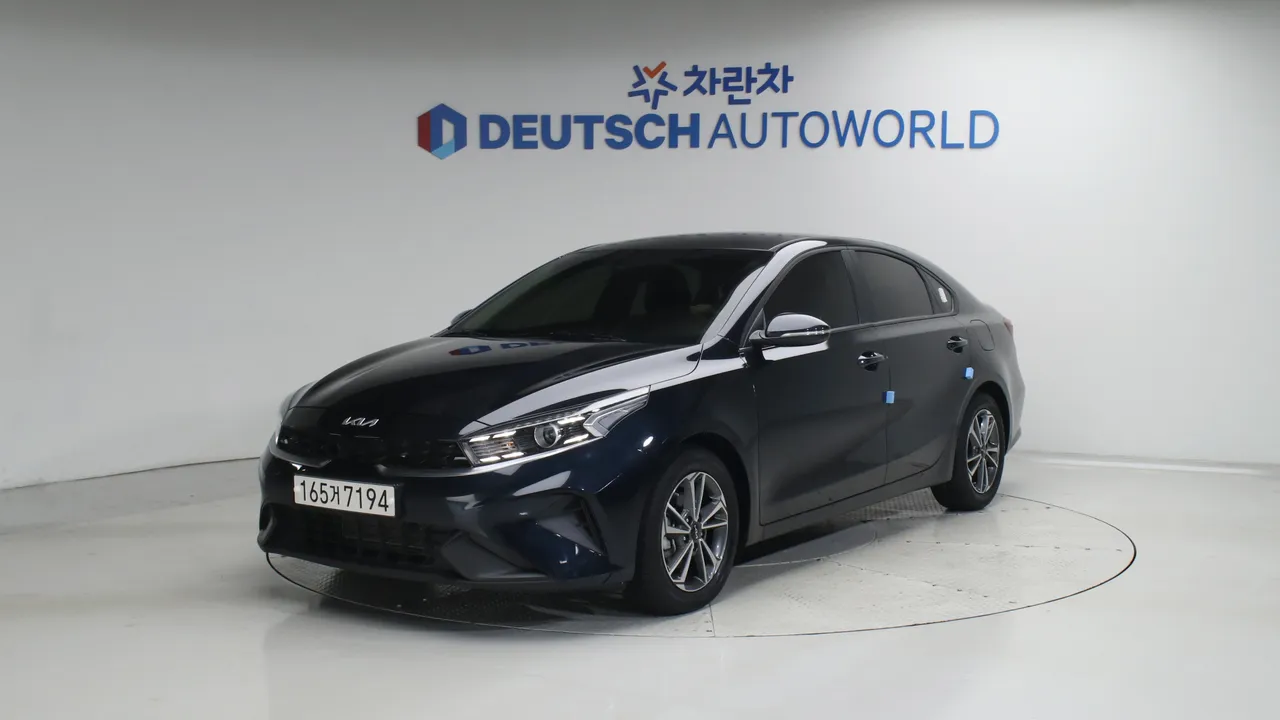 Kia K3 1.6 프레스티지 — foto 1
