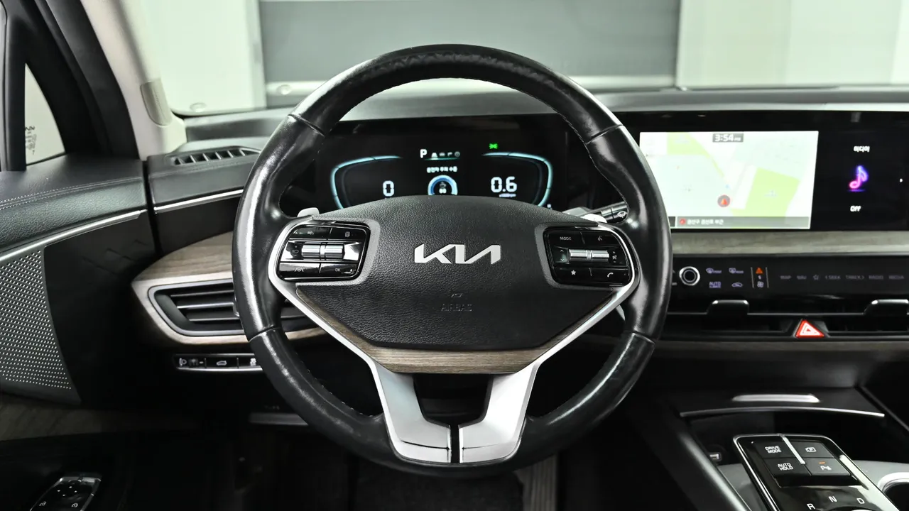 Kia K8 — miniaturë 13