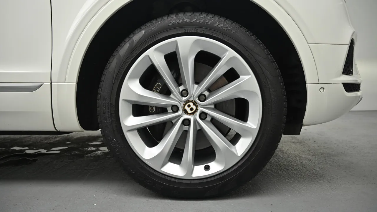 Bentley Bentayga — miniaturë 5