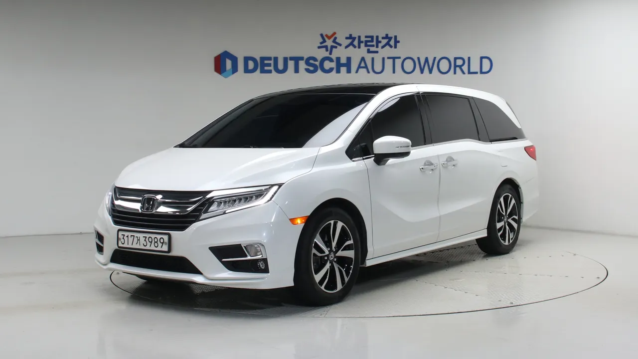 Honda Odyssey 3.5 5세대 — foto 1
