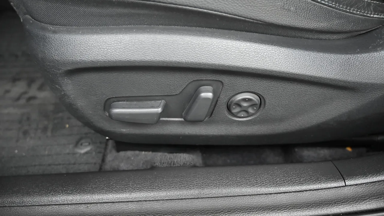 Hyundai Sonata — miniaturë 17