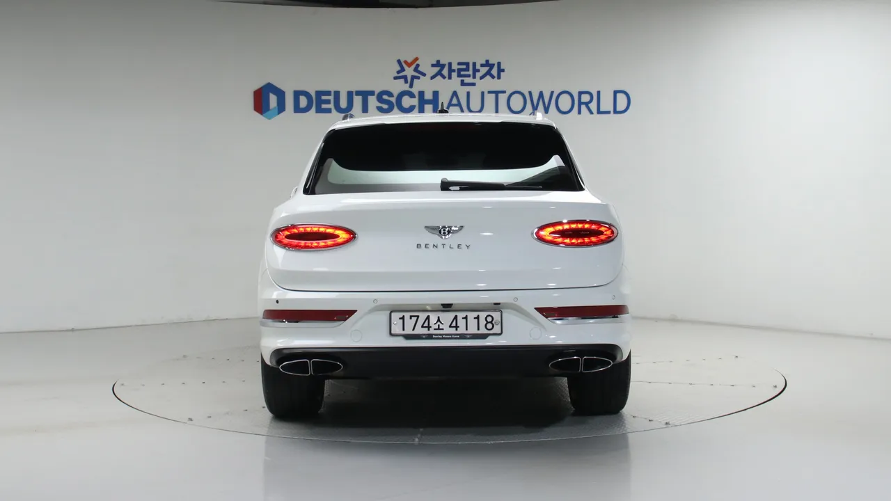 Bentley Bentayga 4.0 V8
