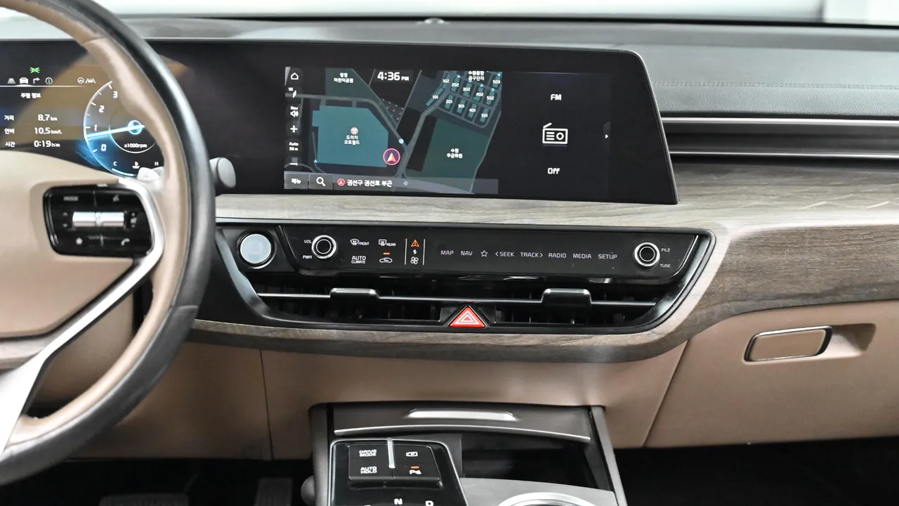 Kia K8 — miniaturë 14