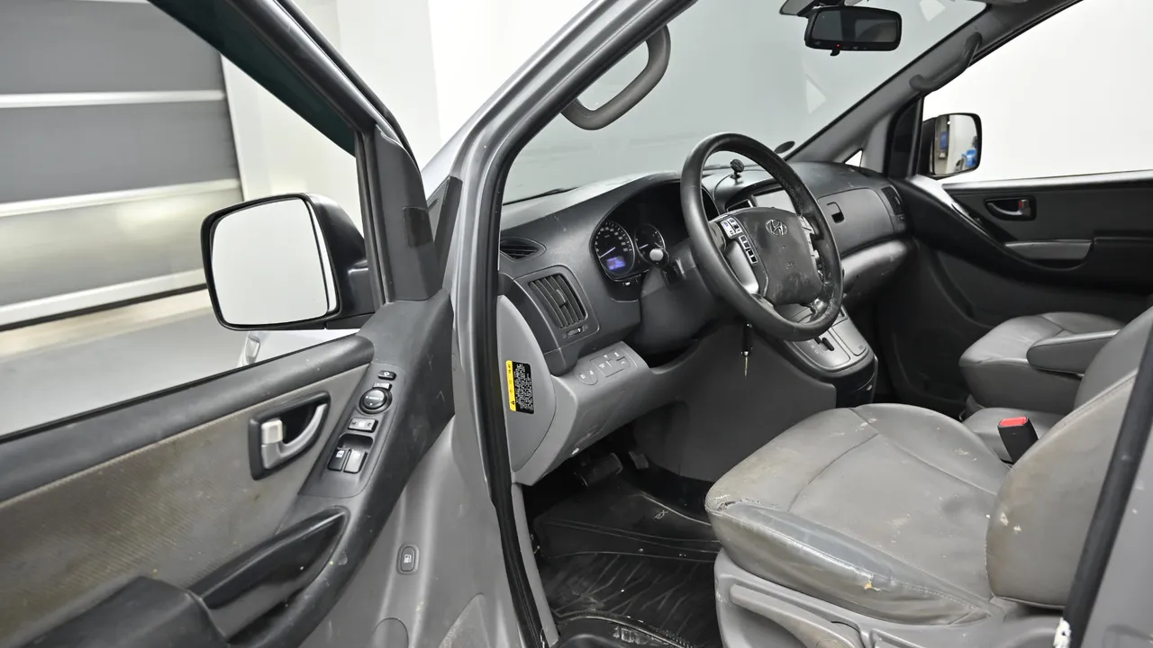 Hyundai Starex — miniaturë 11