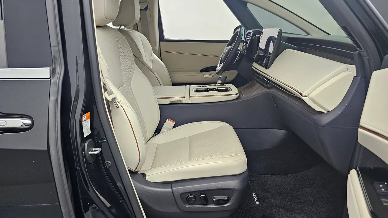 Lexus LM 2nd Generation 500h Executive