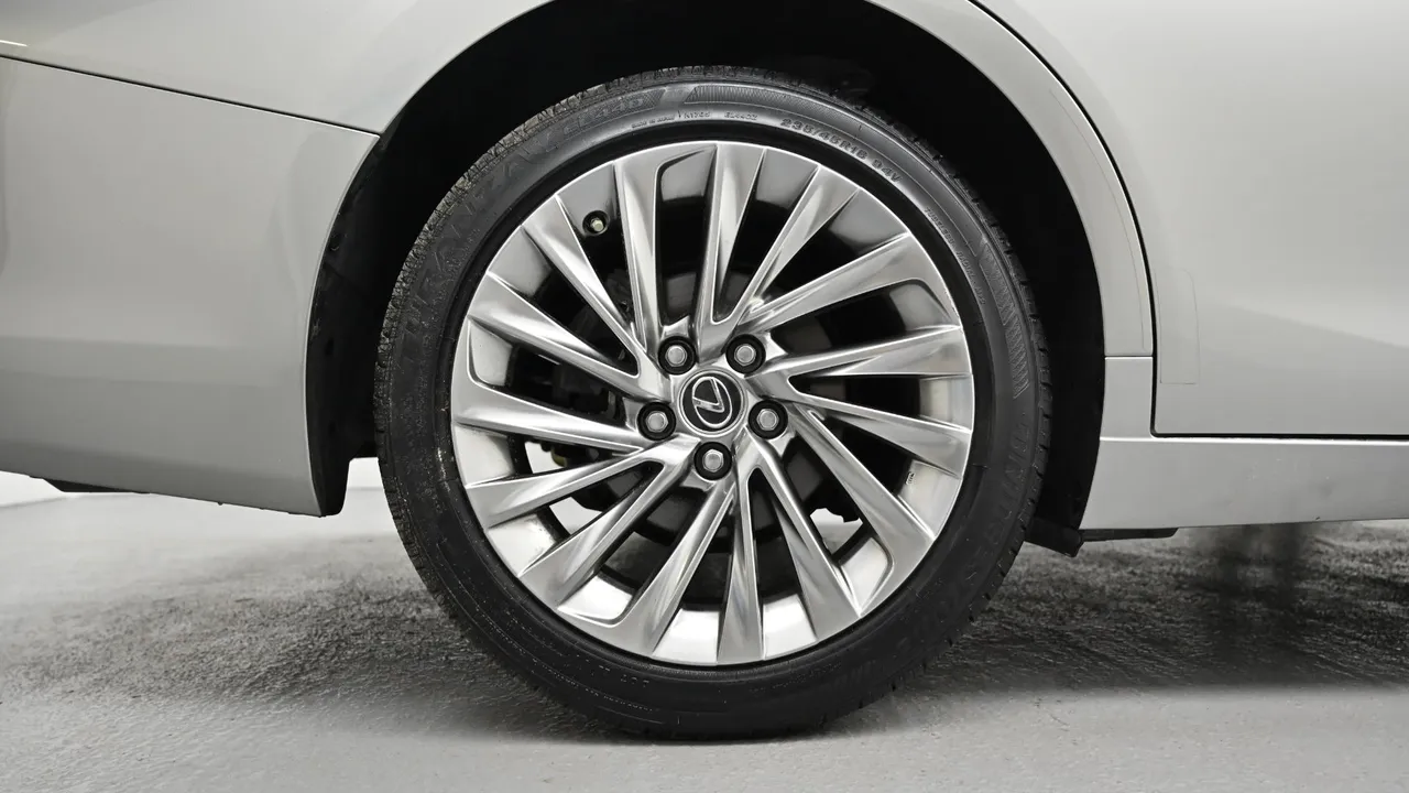 Lexus ES — miniaturë 5