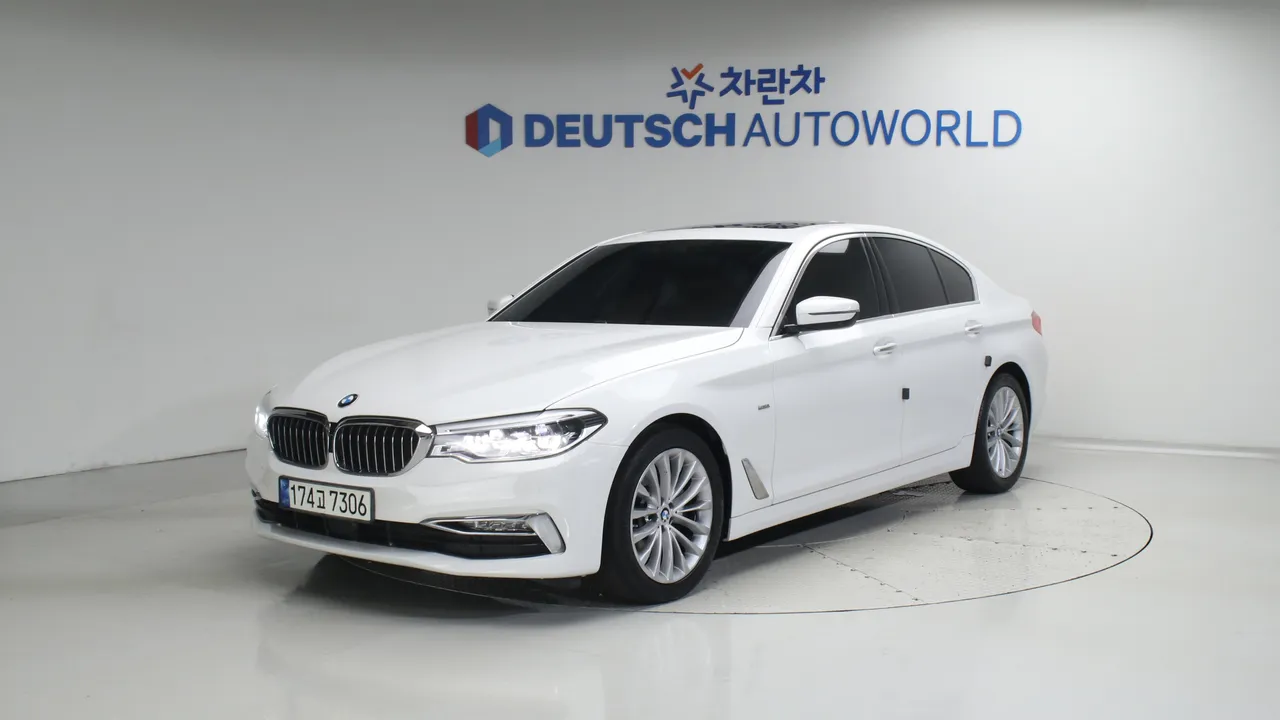 BMW 5er 520d 럭셔리 스페셜 에디션 — foto 1