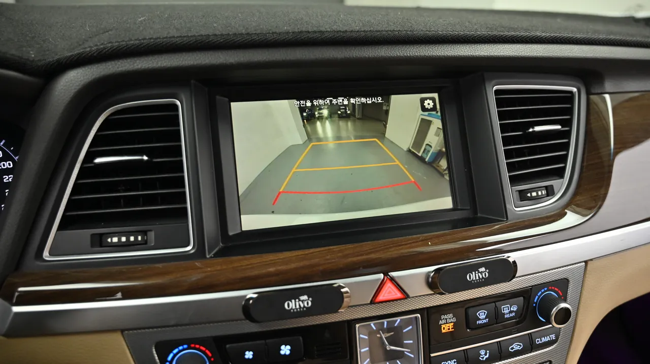 Genesis G80 — miniaturë 15