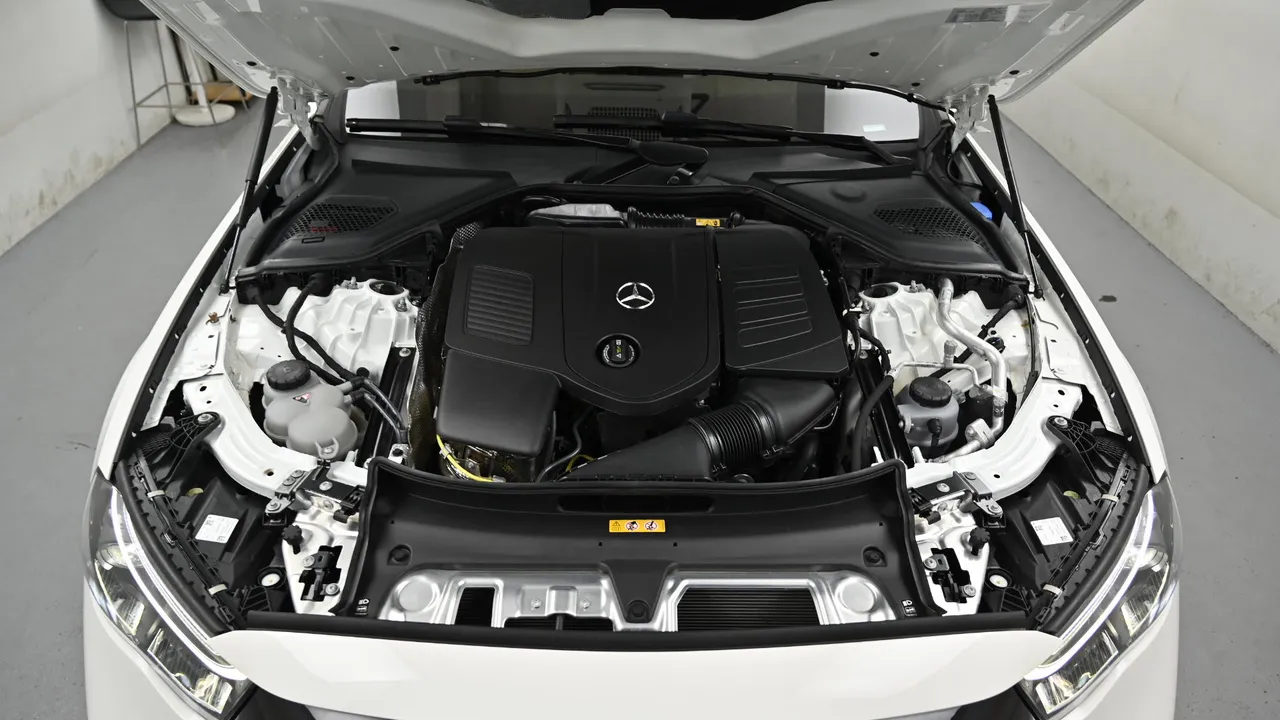 Mercedes-Benz E-klasse — miniaturë 6