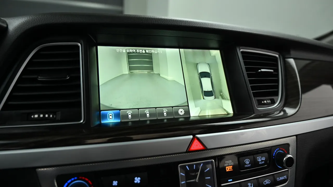 Genesis G80 — miniaturë 15