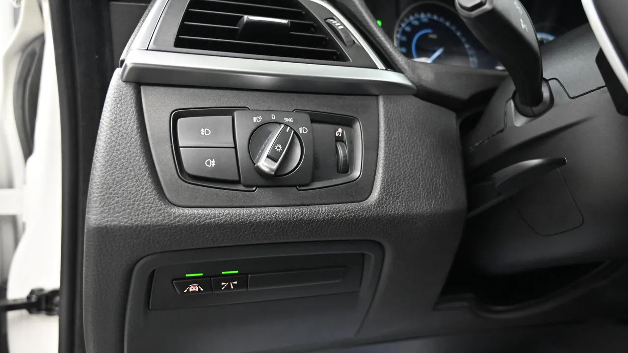 BMW 3er — miniaturë 16