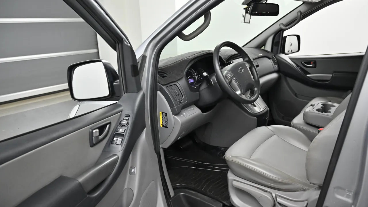 Hyundai Starex — miniaturë 29