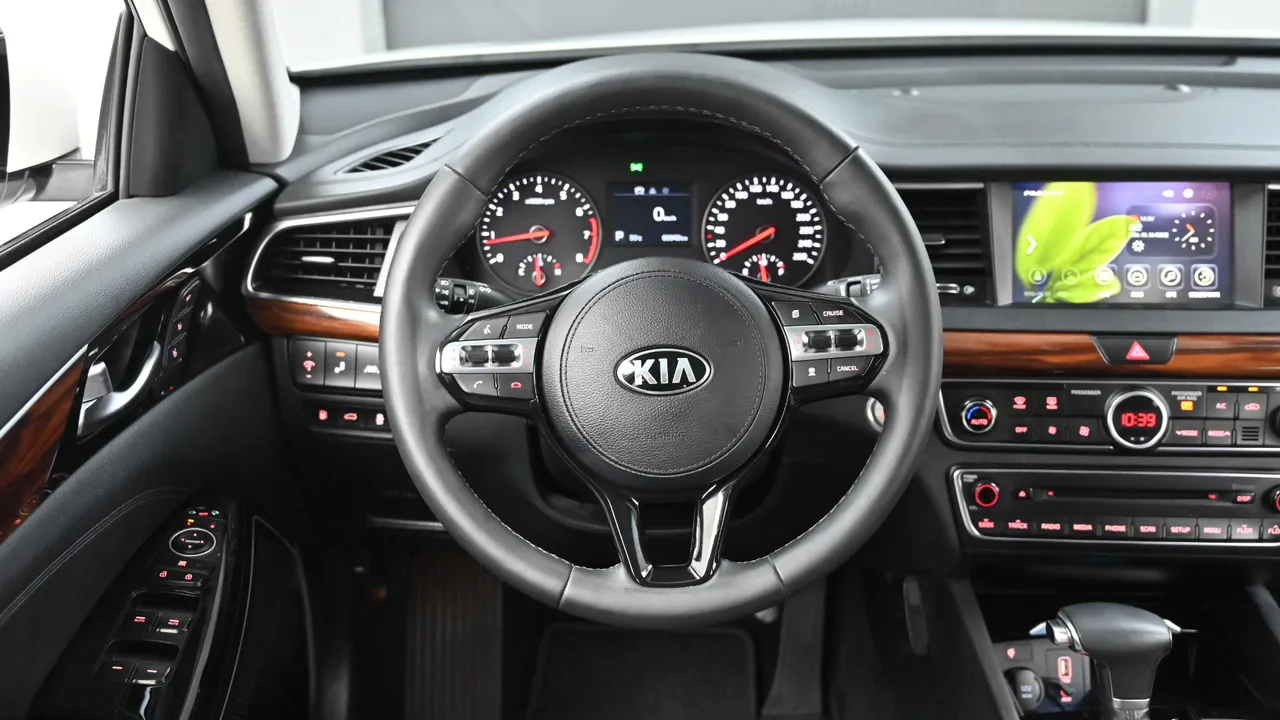 Kia K7 — miniaturë 40