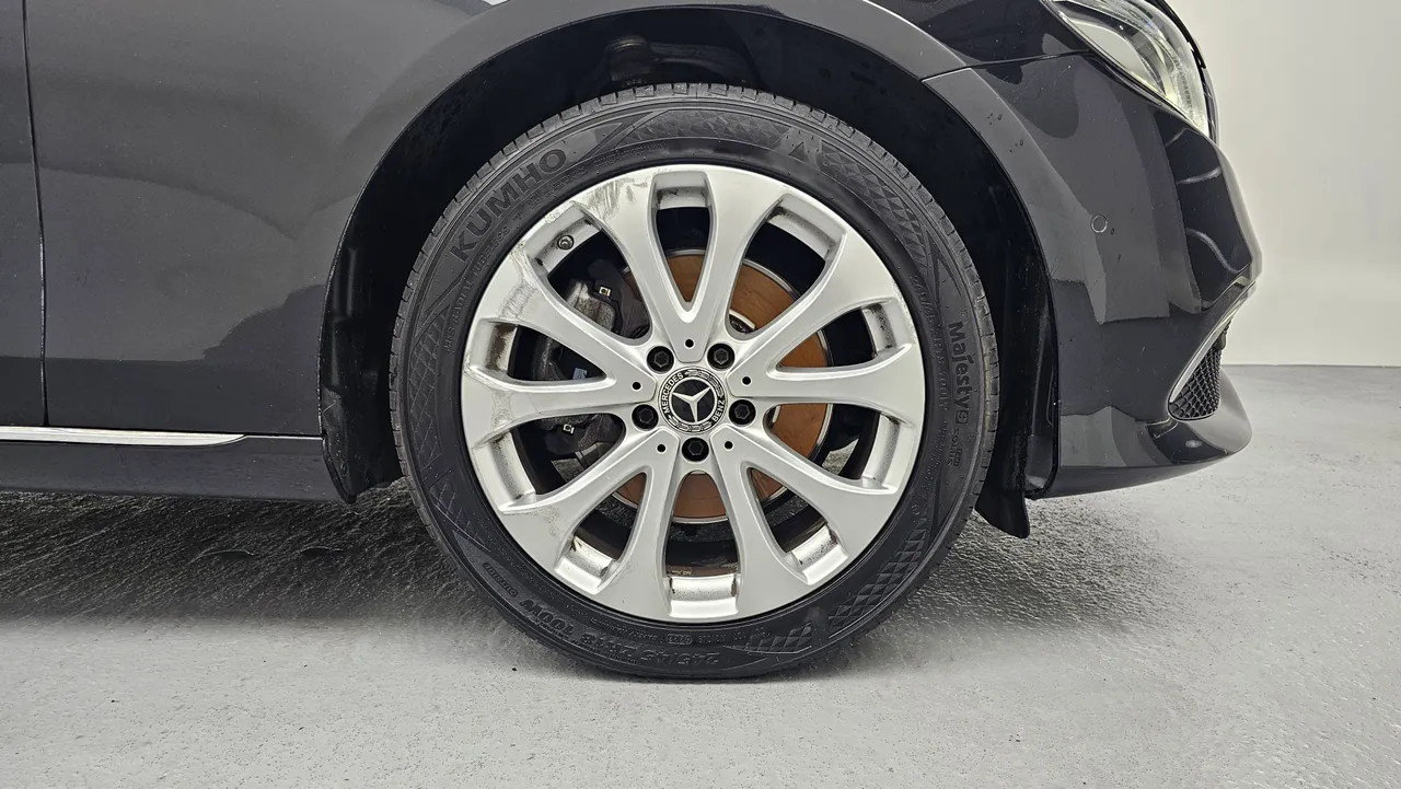 Mercedes-Benz E-klasse — miniaturë 5