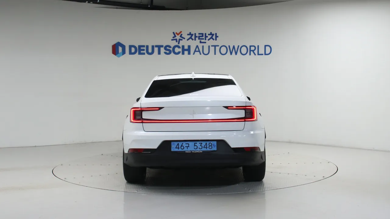 Polestar 2 — miniaturë 4