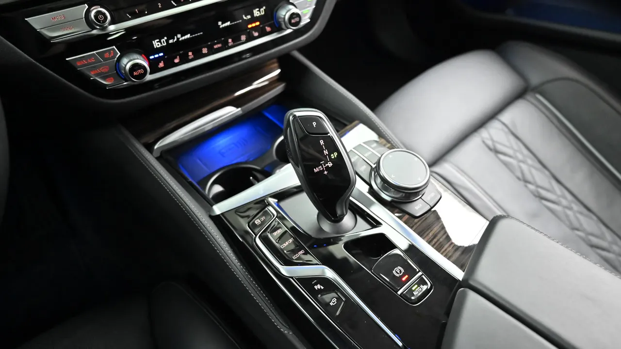 BMW 5er — miniaturë 9