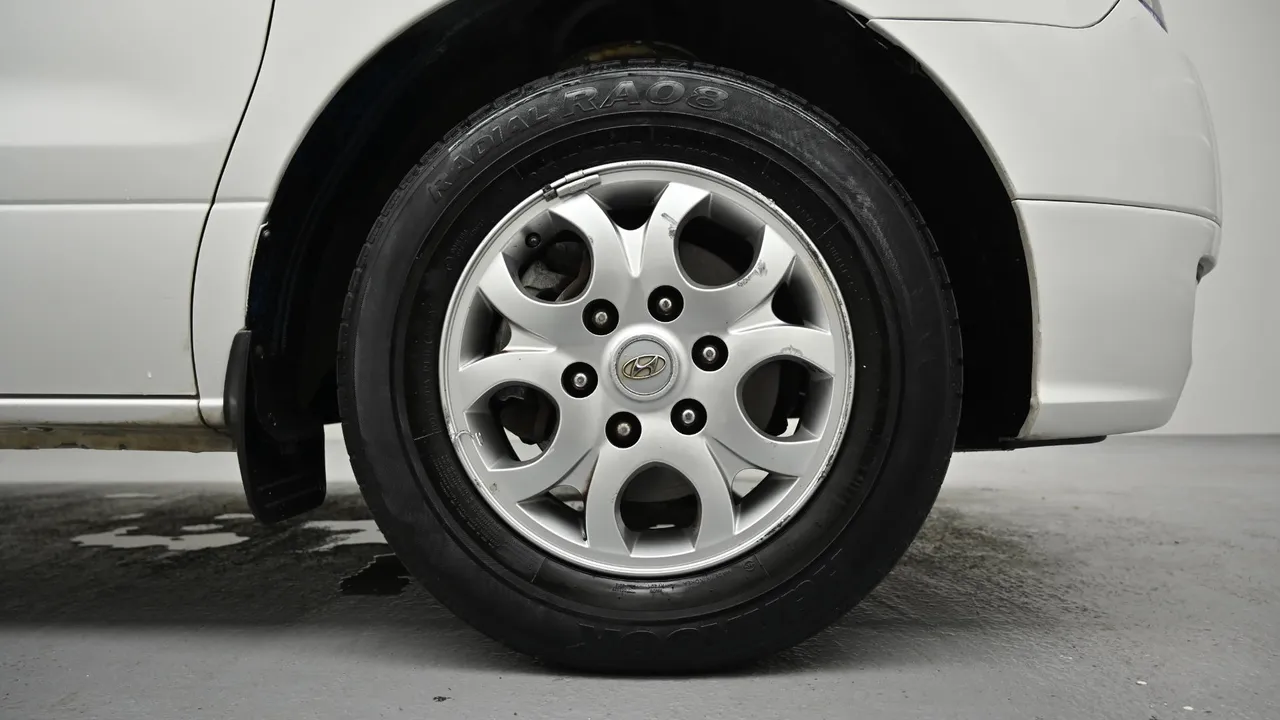 Hyundai Starex — miniaturë 5