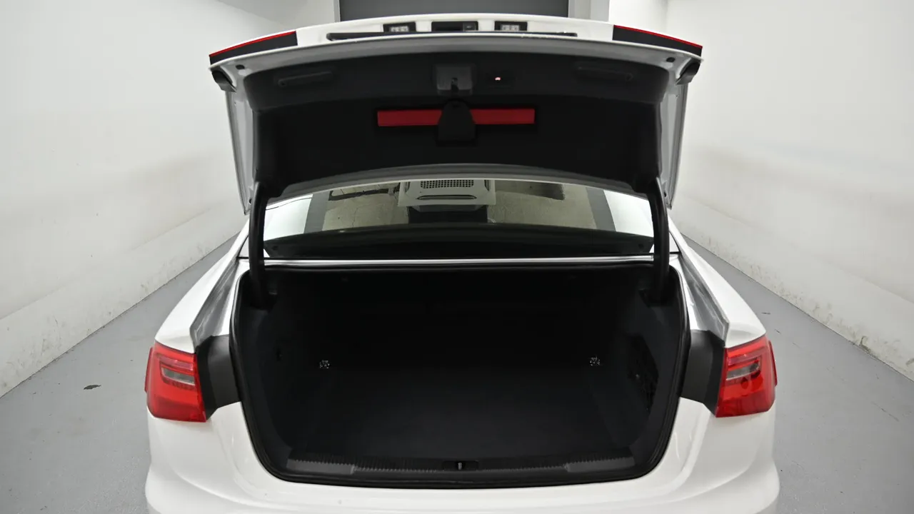 Audi A6 — miniaturë 19