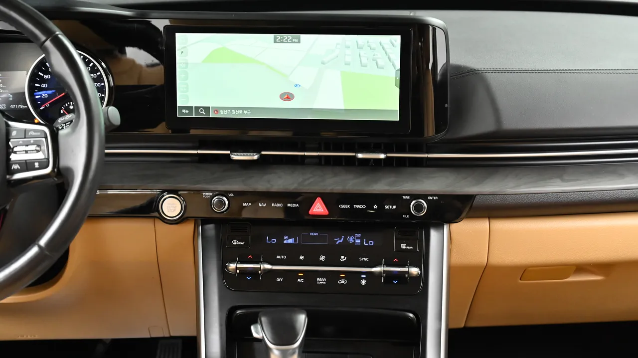 Kia Carnival — miniaturë 14