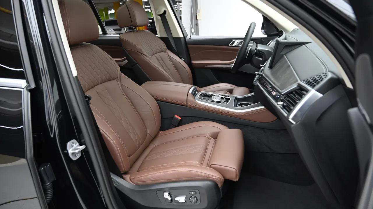 BMW X5 — miniaturë 10