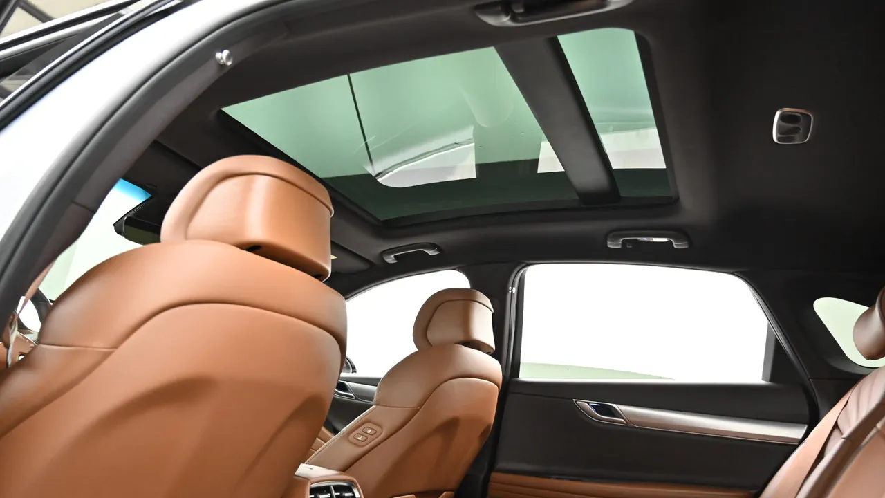 Genesis G80 — miniaturë 18