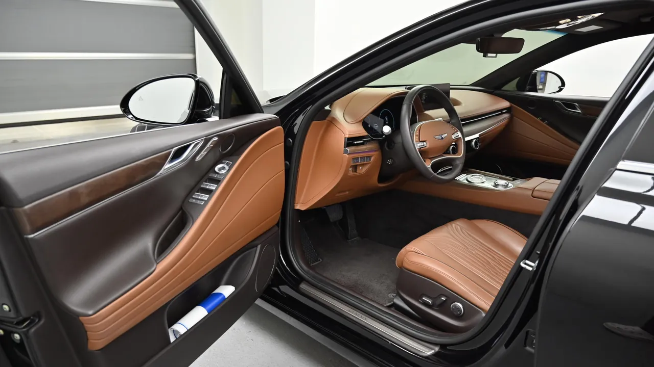 Genesis G80 — miniaturë 11