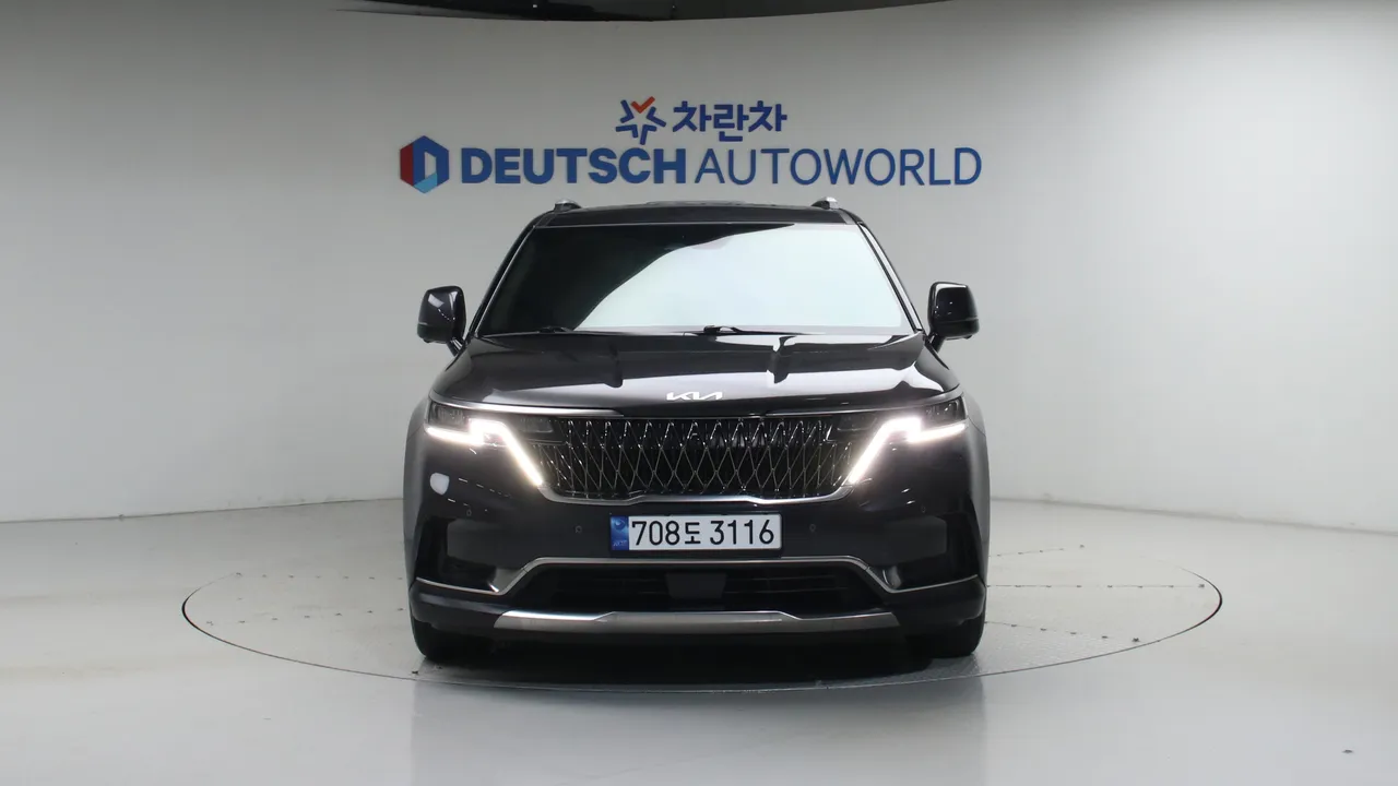 Kia Carnival — miniaturë 3