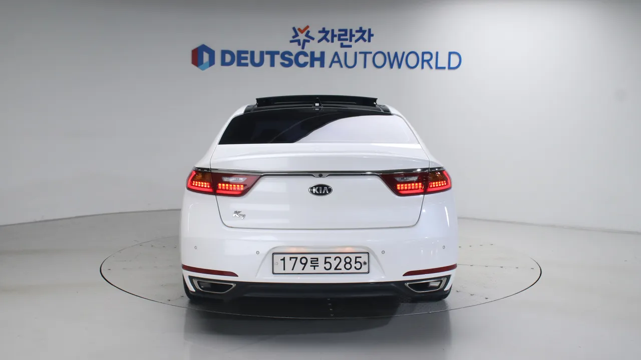 Kia K7 — miniaturë 4