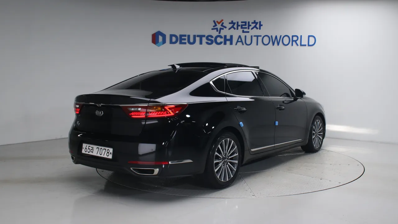 Kia K7 — miniaturë 2
