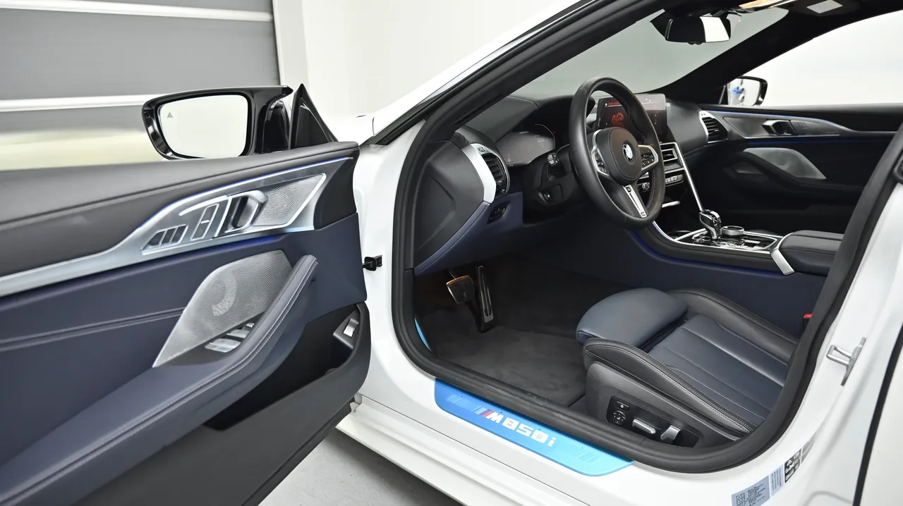 BMW 8er — miniaturë 11