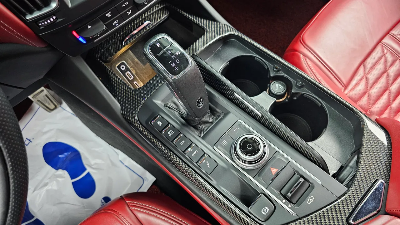 Maserati Levante 3.8 GTS AWD