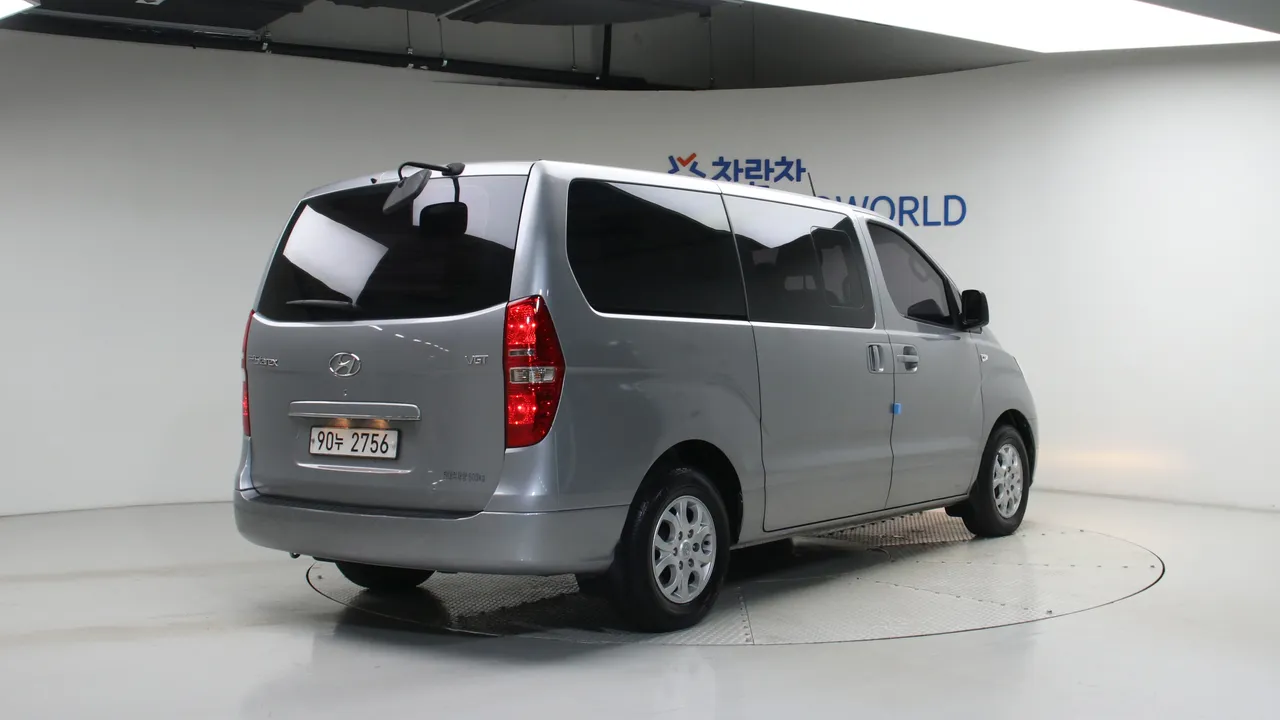 Hyundai Starex — miniaturë 2