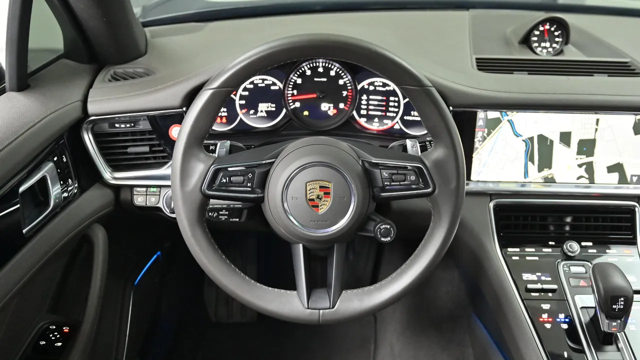 Porsche Panamera — miniaturë 13