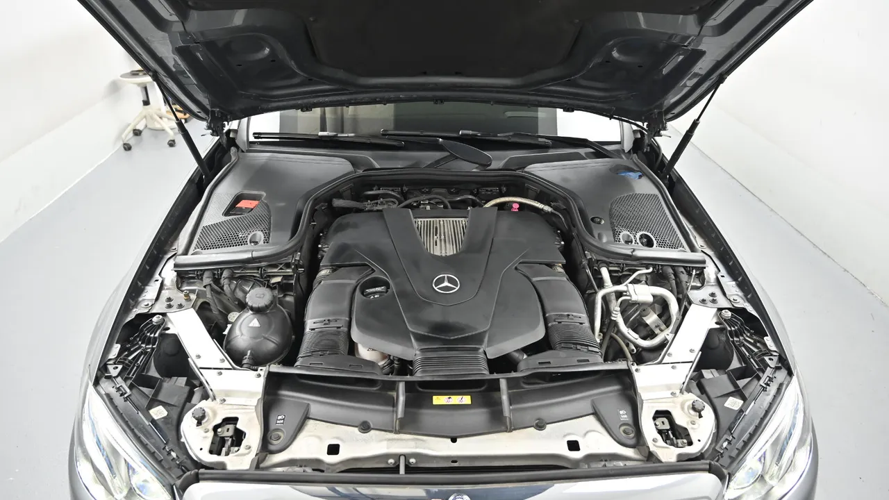 Mercedes-Benz E-klasse — miniaturë 6