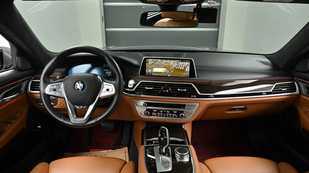 BMW 7er — miniaturë 7