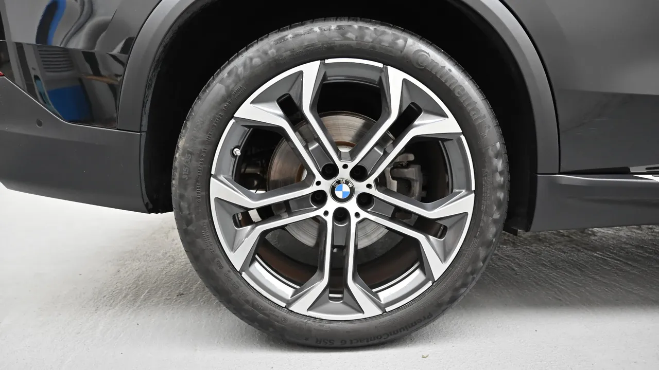 BMW X5 — miniaturë 5