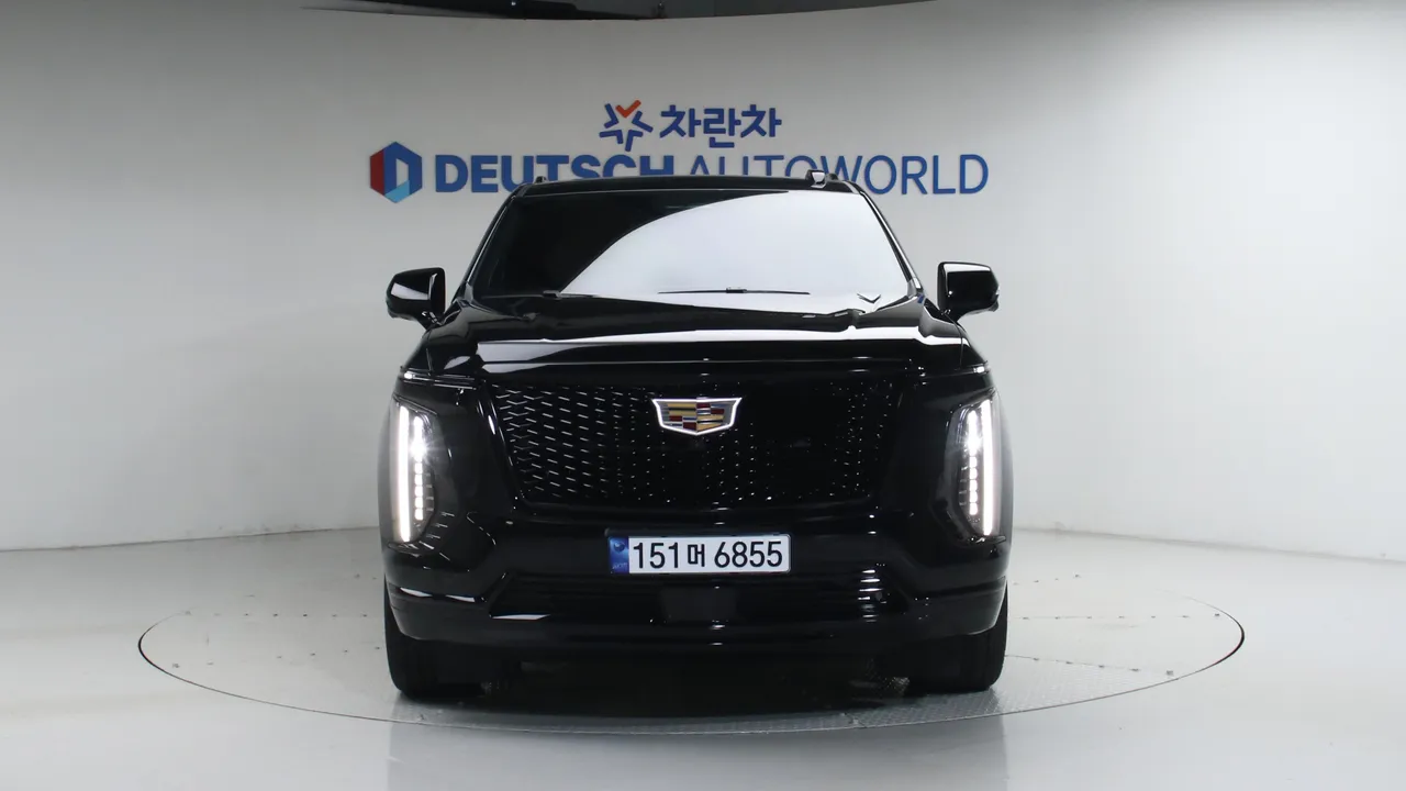 Cadillac Escalade — miniaturë 3