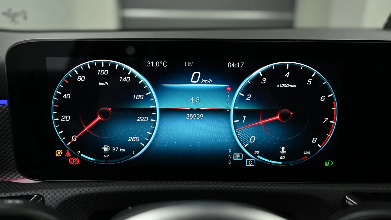 Mercedes-Benz CLA-klasse — miniaturë 8