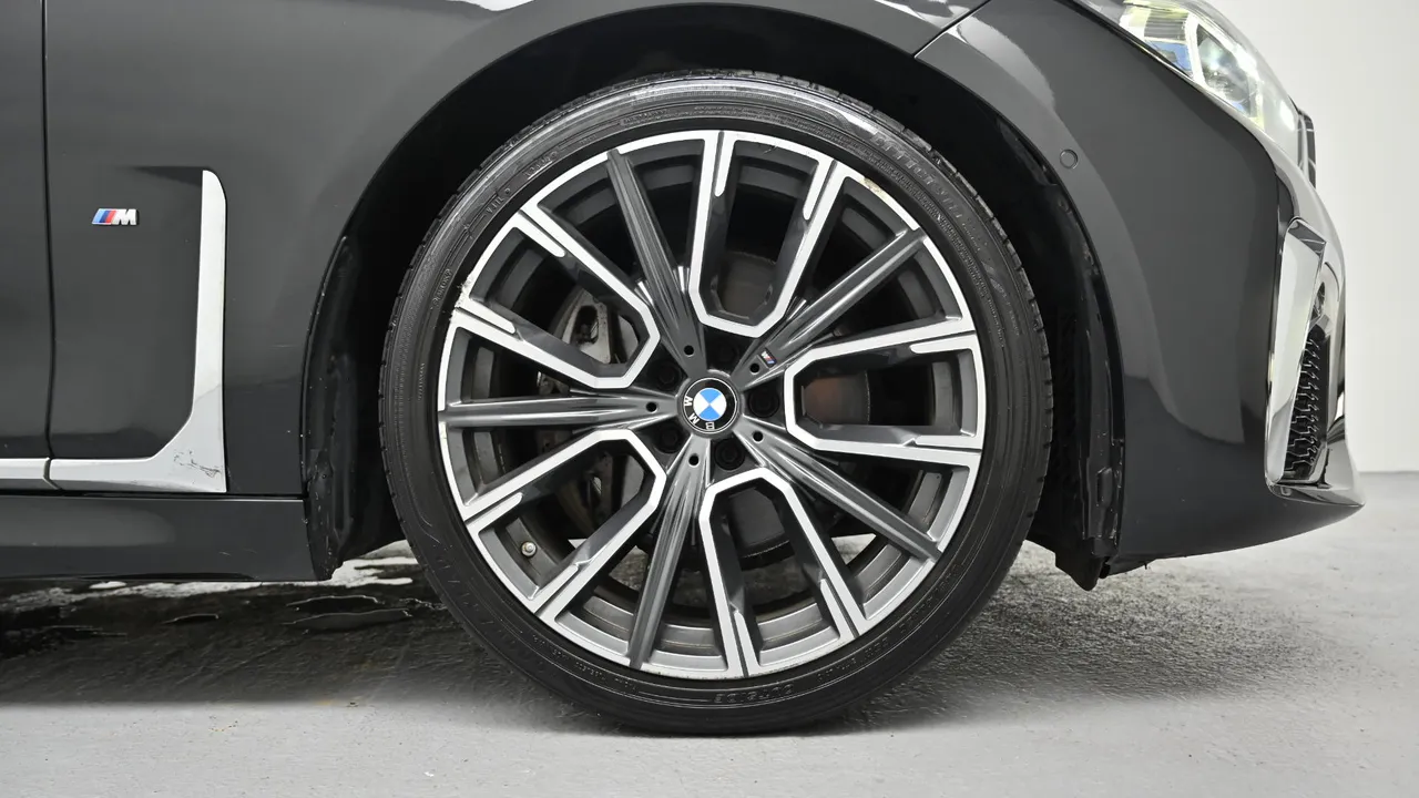 BMW 7er — miniaturë 5