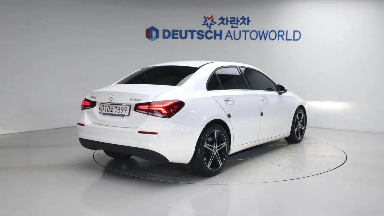 Mercedes-Benz CLA-klasse — miniaturë 2