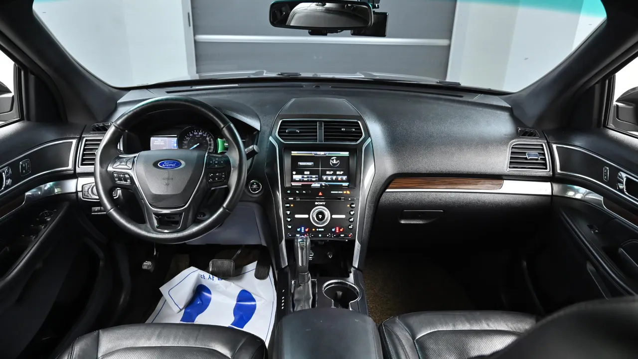 Ford Explorer 2.3 Limited 4WD 5th Generation