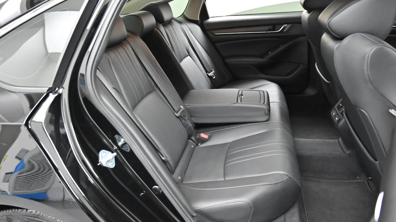 Honda Accord — miniaturë 12