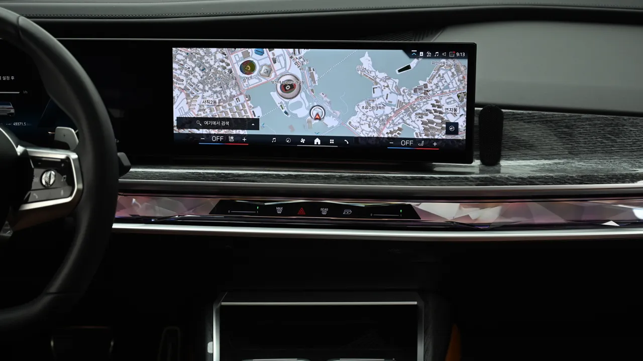BMW 7er — miniaturë 23