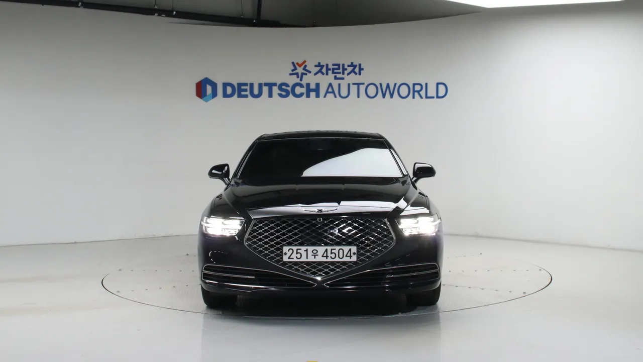 Genesis G90 — miniaturë 3