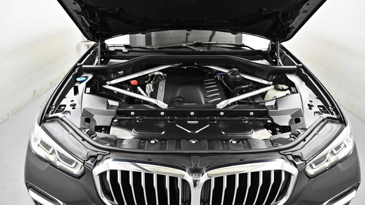 BMW X5 — miniaturë 6