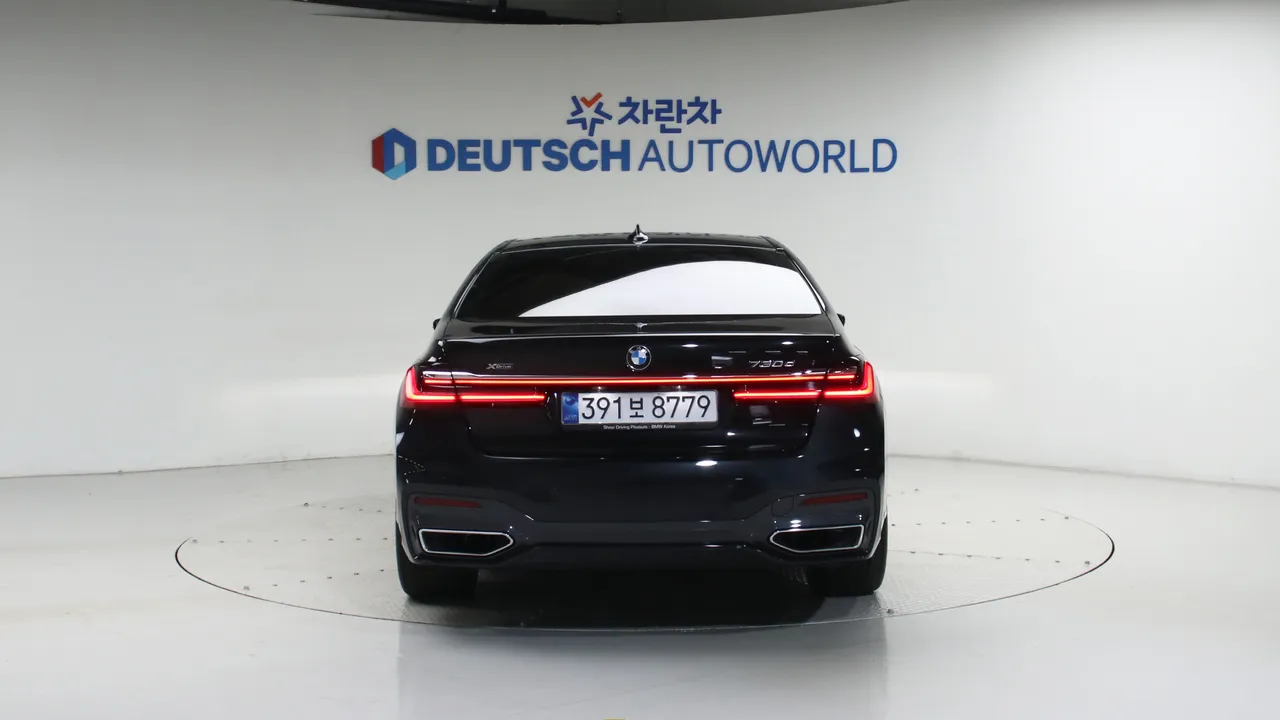 BMW 7er — miniaturë 4