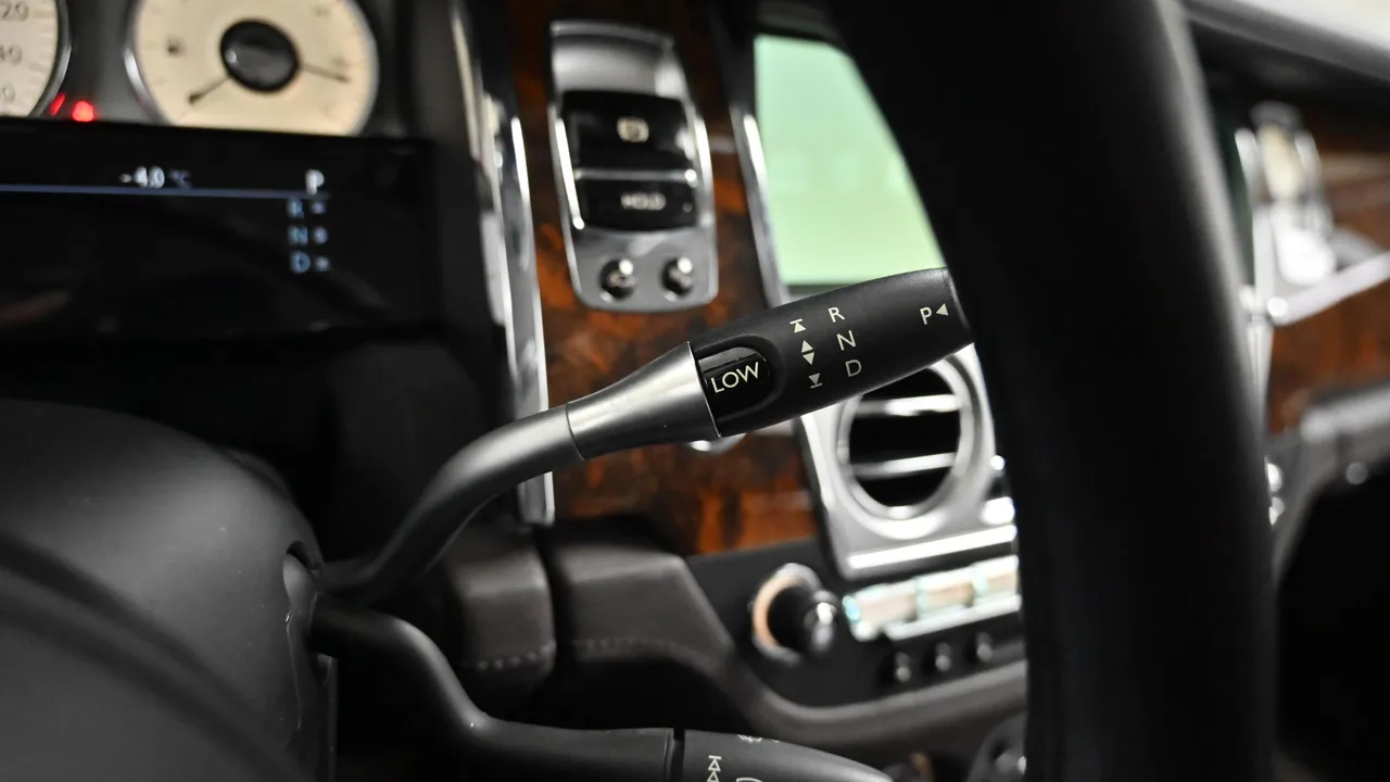 Rolls-Royce Ghost 6.6 V12