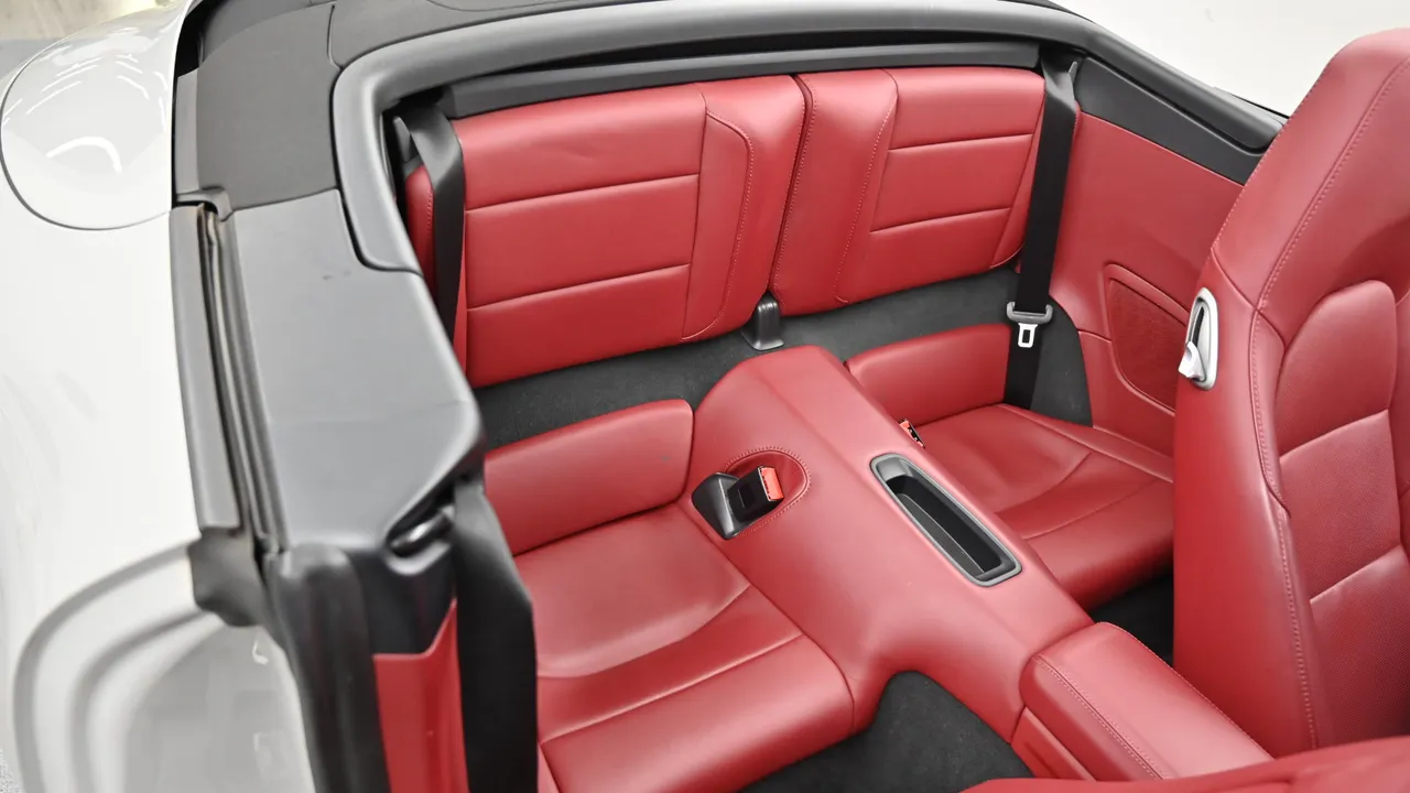 Porsche 911 — miniaturë 12
